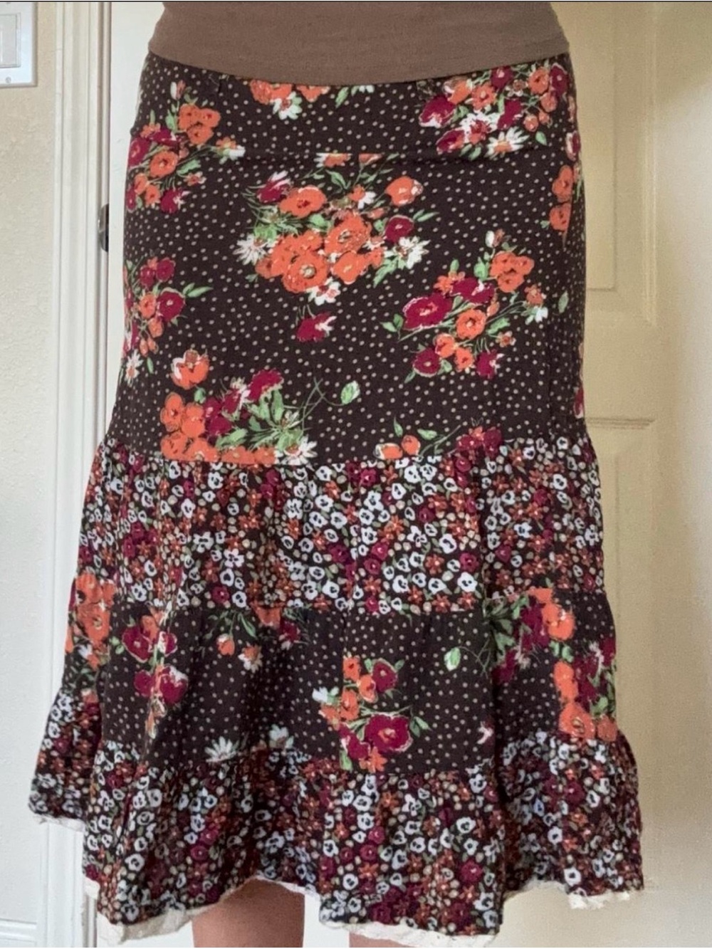 Vintage Brown Floral Tiered Midi Skirt with Orange and Pink Blooms